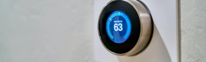Smart thermostat display
