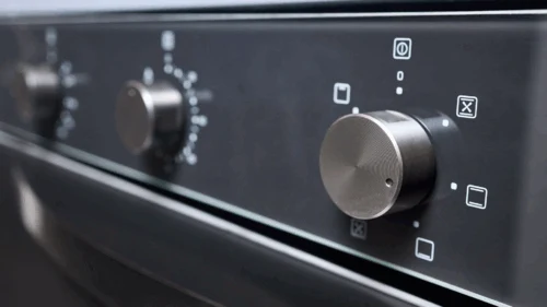 Oven control knobs panel