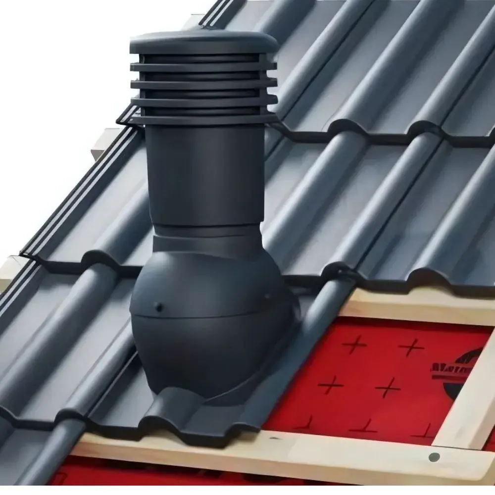 Ventilátor na střeše pro odvětrání koupelny přes střechu