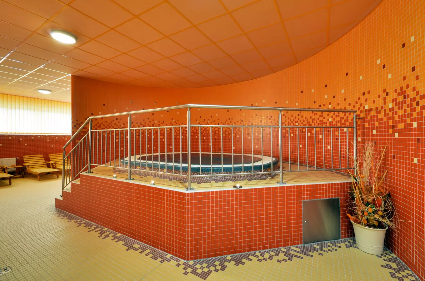 Vnitřní sauna s horkou vanou v Valašském Meziříčí