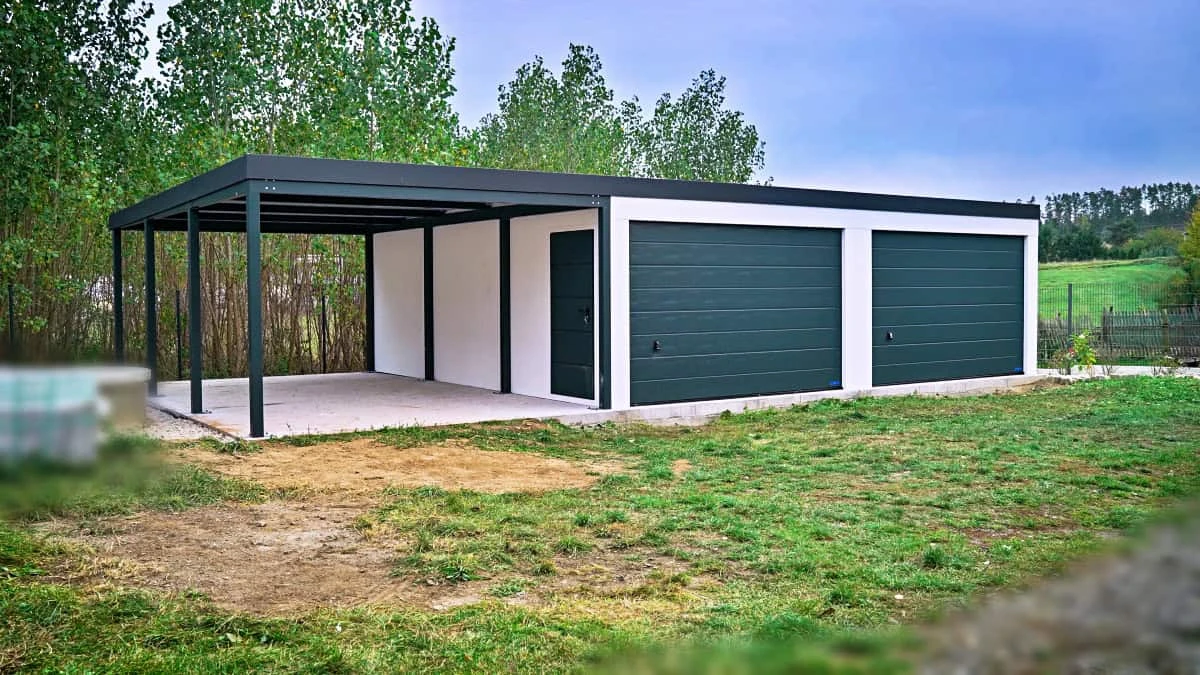 Modern garage with carport