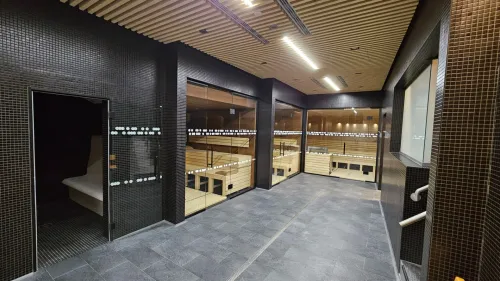 Moderní krytý bazén s sauna a parní lázněmi v Znojmě.
