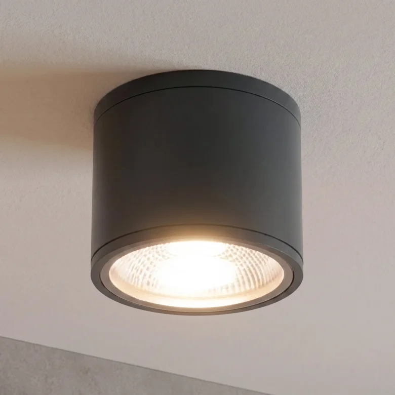 Moderné stropní světlo pro osvětlení sprchového koutu